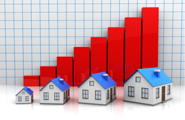Hypoteční sazby letí nahoru. Ceny bytů poprvé vystoupaly nad 3 miliony