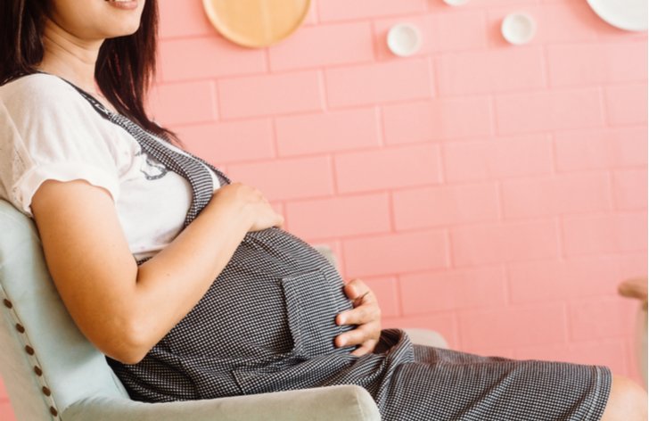 Těhotenství není nemoc, hlásá ANO a navrhlo „mateřskou“ pro více žen