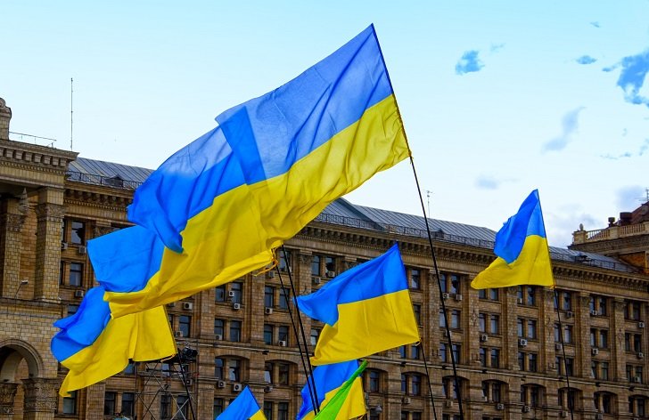 Pomoc pro Ukrajinu: Informace pro ukrajinské občany a přehled veřejných sbírek