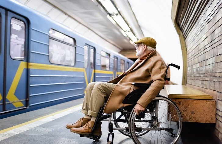 Jak je to se slevou na jízdné pro invalidní důchodce?