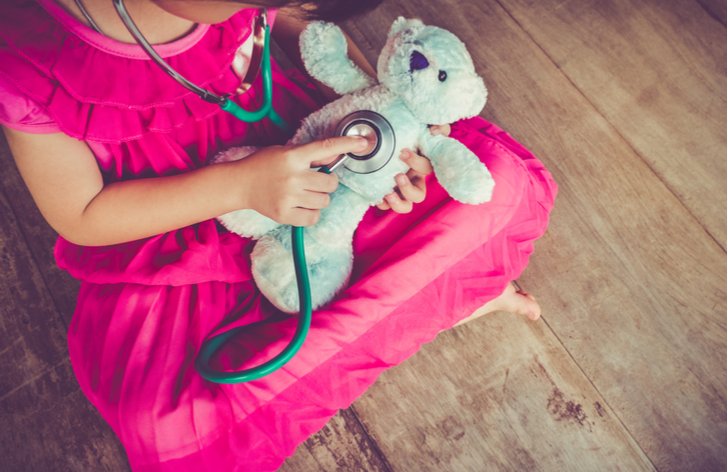 Koronavirus a ošetřovné: jak si zařídit ošetřovné na dítě?