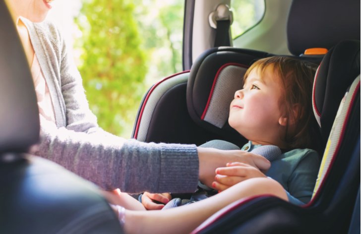 Přeprava dětí v autě 2022 – do kdy mít autosedačku