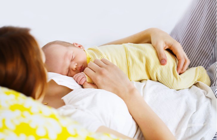 Jak ovlivní výši mateřské zkrácený úvazek nebo nemocenská