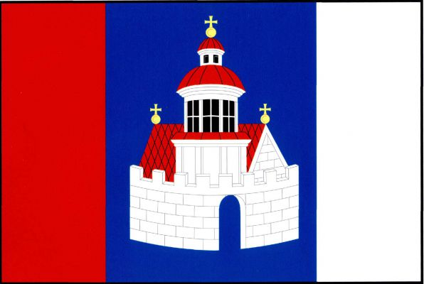 List tvoří tři svislé pruhy, červený, modrý a bílý, v poměru 1 : 2 : 1. V modrém pruhu dolů do oblouku volná bílá kvádrovaná hradba s prázdnou branou. Z hradby vyniká bílá okrouhlá dvoupodlažní věž se čtyřmi představenými pilíři v prvním podlaží zakončené