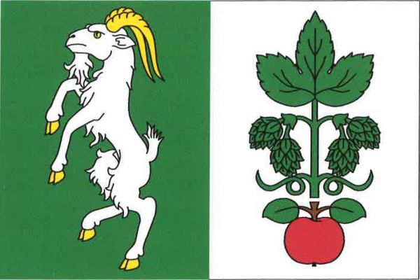 List tvoří dva svislé pruhy, zelený a bílý. V zeleném bílý kozel ve skoku se žlutou zbrojí, v bílém nad červeným jablkem se stopkou a dvěma odkloněnými zelenými listy stonek chmele, nahoře s listem, pod ním se dvěma odkloněnými dvojicemi šištic, dole se d