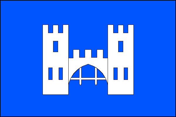Modrý list s prolomenou branou se zdviženou mříží mezi dvěma věžemi, vše bílé s cimbuřím. Každá věž má tři (1,2) prázdná okna. Poměr šířky k délce listu je 2:3.