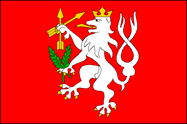 Červený list s českým bílým lvem, který drží v pravé tlapě dva žluté šípy hrotem vzhůru a v levé tlapě dvě zkřížené zelené ratolesti (figura z městského znaku). Poměr šířky k délce listu je 2:3.