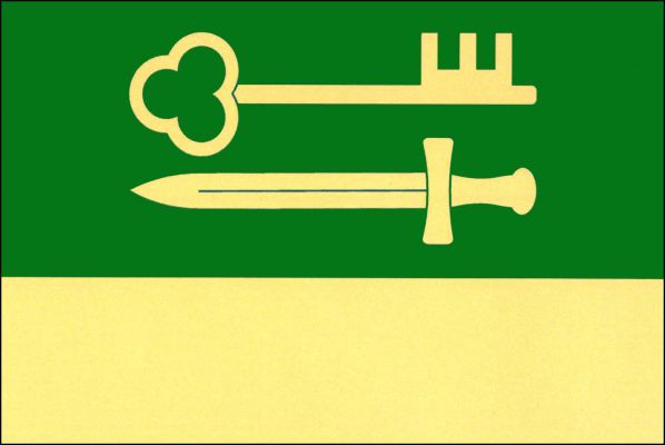 List tvoří dva vodorovné pruhy, zelený a žlutý, v poměru 5 : 3. V zeleném pruhu položený klíč zuby nahoru a k vlajícímu okraji a meč hrotem k žerďovému okraji, obojí žluté. Poměr šířky k délce listu je 2 : 3.
