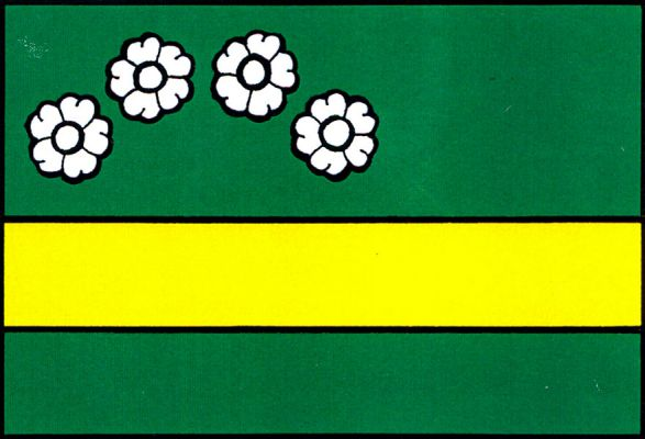 List tvoří tři vodorovné pruhy, zelený, žlutý a zelený, v poměru 2:1:1. V horním pruhu v žerďové a střední části čtyři do oblouku položené bílé luční květy. Poměr šířky k délce listu je 2:3.